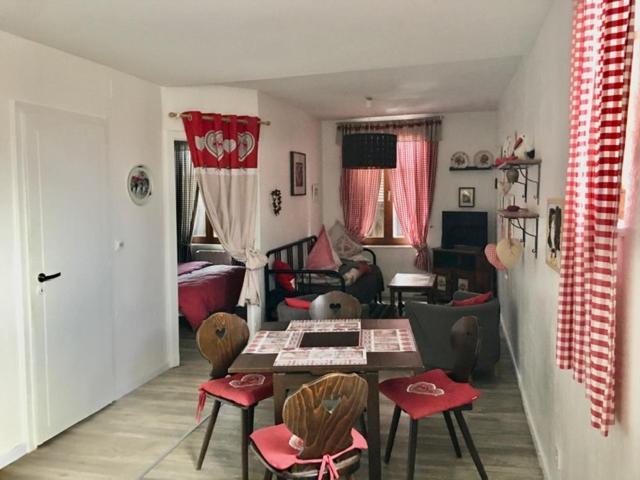 Gite Saint Florent Studio Apartment Parking Gratuit Estrasburgo Exterior foto